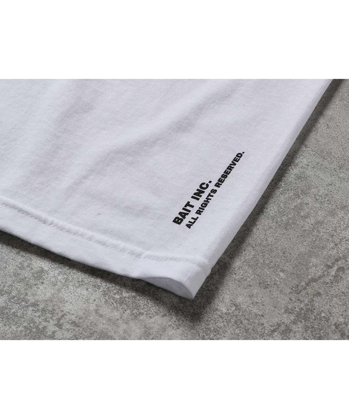 BAIT（ベイト）の「【2104_BAT】BAIT LOGOTYPE TEE（Tシャツ/カットソー・メンズ・ホワイト/ブラック・SMALL/MEDIUM/LARGE/X-LARGE/XX-LARGE）」の8枚目の写真