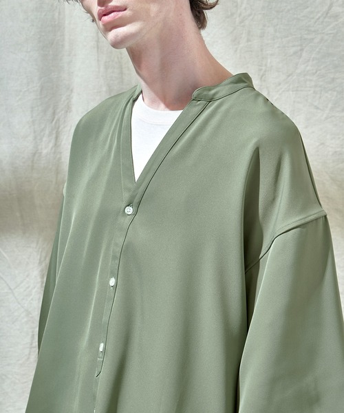 EMMA CLOTHES(エマクローズ)の「トロミオーバーサイズドルマン VネックスキッパーS/Sシャツ フハクカーディガン EMMA CLOTHES(カーディガン/ボレロ・メンズ・ネイビー/ブラック/グリーン系その他/ライトグレー/ブルー系その他/ベージュ・M/L)」の13枚目の写真