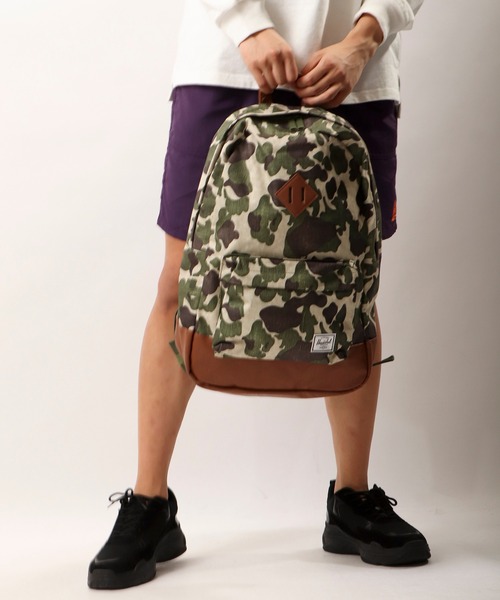 Herschel Supply(ハーシェルサプライ)の「Herschel Supply バックパック15PC収納 21.5L(バックパック/リュック・メンズ・ブラック/ベージュ/ネイビー/グレー/カーキ/グリーン/カモフラージュ/ブラック系その他/グレー系その他/ワイン・FREE)」の16枚目の写真