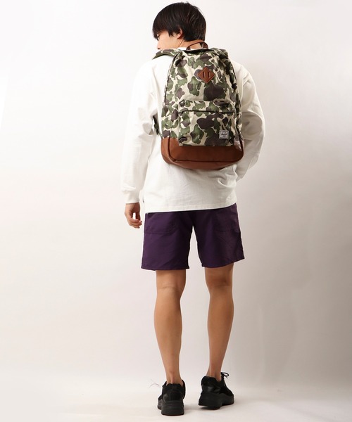 Herschel Supply(ハーシェルサプライ)の「Herschel Supply バックパック15PC収納 21.5L(バックパック/リュック・メンズ・ブラック/ベージュ/ネイビー/グレー/カーキ/グリーン/カモフラージュ/ブラック系その他/グレー系その他/ワイン・FREE)」の12枚目の写真