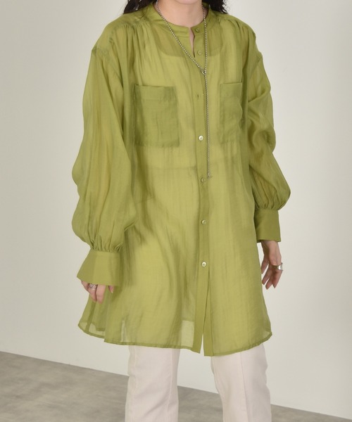 w closet(ダブルクローゼット)の「ギャザーシアーシャツ(シャツ/ブラウス・レディース・ホワイト/ライム/パープル/ピンク系その他・FREE)」の3枚目の写真