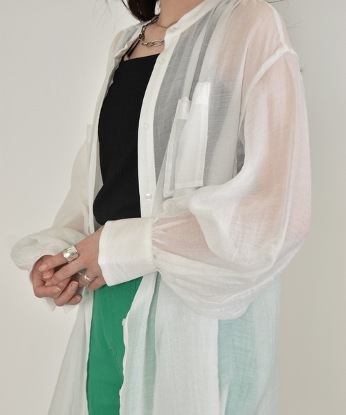 w closet(ダブルクローゼット)の「ギャザーシアーシャツ(シャツ/ブラウス・レディース・ホワイト/ライム/パープル/ピンク系その他・FREE)」の8枚目の写真