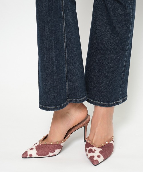 SPIRALGIRL（スパイラルガール）の「スタッズ付きポインテッドミュール（パンプス・レディース・ブラック/ブラウン・MEDIUM/LARGE）」の6枚目の写真