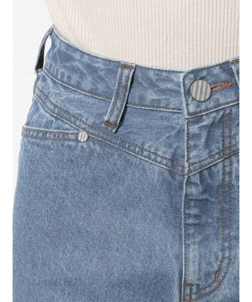 MURUA（ムルーア）の「カットオフフレアデニム（デニムパンツ・レディース・ブルー・0/1/2）」の20枚目の写真