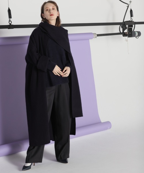 BABYLONE（バビロン）の「BABYLONE / ストールツキガウンコート（ノーカラーコート・レディース・ベージュ/ネイビー・フリー）」の2枚目の写真