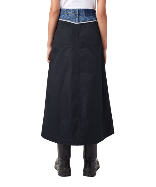 DIESEL（ディーゼル）の「レディース サステナブル ロングスカート 異素材ミックス オーガニック チノ デニム（スカート・レディース・ブラック/カーキ・27inch/28inch/23inch/26inch/24inch/29inch/25inch）」の16枚目の写真