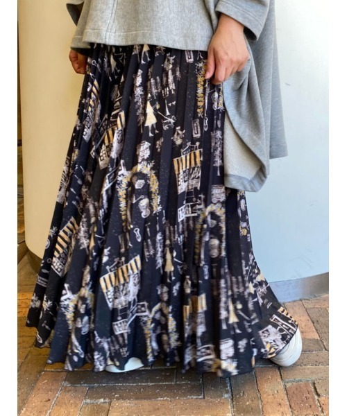 BEARDSLEY（ビアズリー）の「Houseworkプリーツスカート（スカート・レディース・ブラック/アイボリー・FREE）」の16枚目の写真