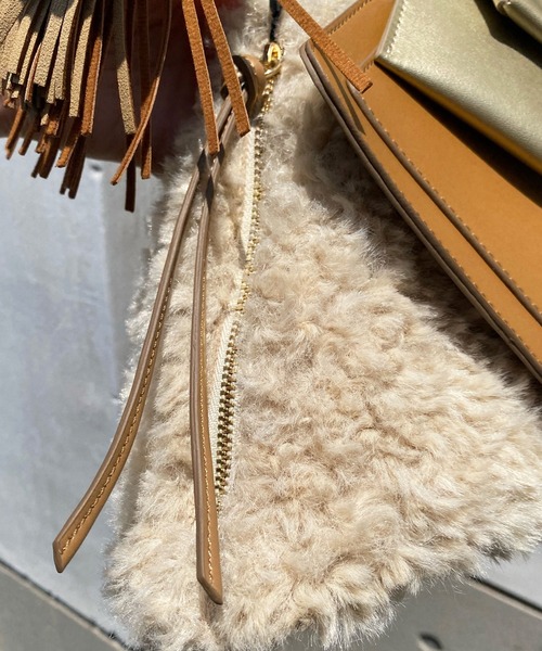 DouDou(ドゥドゥ)の「トライアングルファートリオバッグ(ハンドバッグ・レディース・ベージュ/ブラウン・FREE)」の6枚目の写真