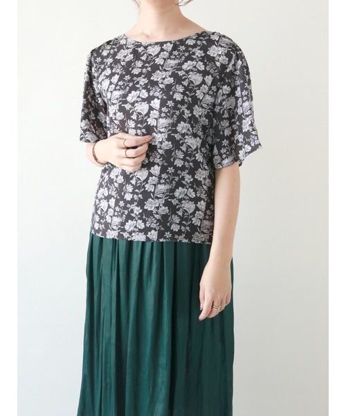 Te chichi（テチチ）の「デシンフラワープリント前後2WAYブラウス（シャツ/ブラウス・レディース・ベージュ/ブラック・ﾌﾘ-）」の16枚目の写真