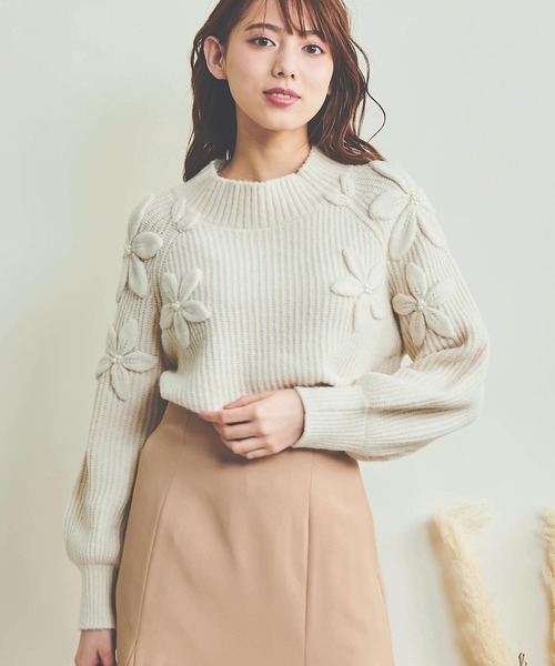 NOELA（ノエラ）の「フラワーモチーフニット（ニット/セーター・レディース・ブラウン/オフホワイト/ベージュ・フリー）」の3枚目の写真