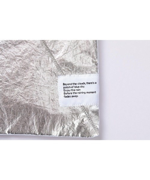 Wpc.(ダブリュピーシー)の「Shiny series シャイニートライアングルバッグ(トートバッグ・レディース・シルバー/ゴールド・FREE)」の5枚目の写真