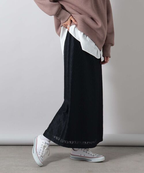 fredy couleur（フレディクルール）の「ジオメトリックレース タイトスカート（スカート・レディース・ネイビー/レンガ・38）」の13枚目の写真