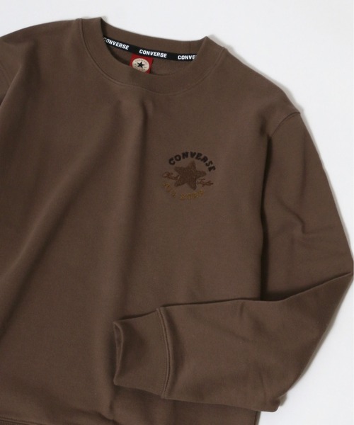 CONVERSE(コンバース)の「CONVERSE/コンバース ワンポイントロゴ サガラ刺繍 スウェットトレーナー(スウェット・レディース・ホワイト/ブラック/ベージュ/パープル/ブラウン/グレー/オフホワイト/ブルーグリーン/ベージュ系その他/ブルー系その他/ブラック系その他/グレー系その他/ホワイト系その他/ピンク系その他/ブラウン系その他/ホワイト系その他2/ピンク系その他2/ブルー系その他2/ベージュ系その他2/ダークグリーン/オートミール/ベージュ系その他3/ピンク/サックスブルー/グリーン系その他・LL/M/L)」の10枚目の写真