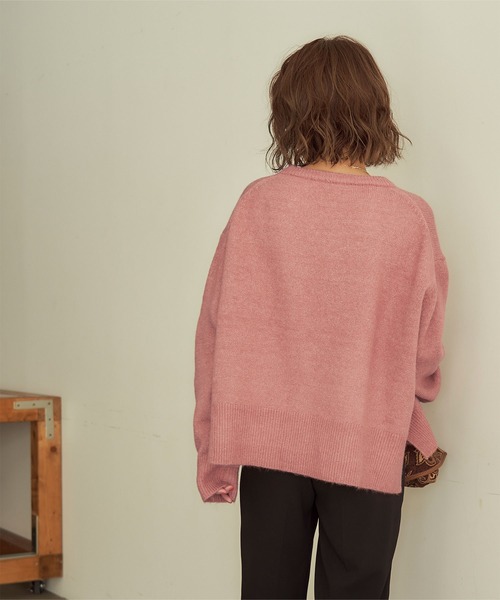 titivate（ティティベイト）の「ｸﾙｰﾈｯｸｼﾝﾌﾟﾙゆるﾆｯﾄ（ニット/セーター・レディース・ライトピンク/ピンク/イエロー/グレイッシュベージュ・S/M）」の21枚目の写真