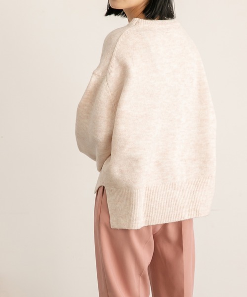 titivate（ティティベイト）の「ｸﾙｰﾈｯｸｼﾝﾌﾟﾙゆるﾆｯﾄ（ニット/セーター・レディース・ライトピンク/ピンク/イエロー/グレイッシュベージュ・S/M）」の13枚目の写真