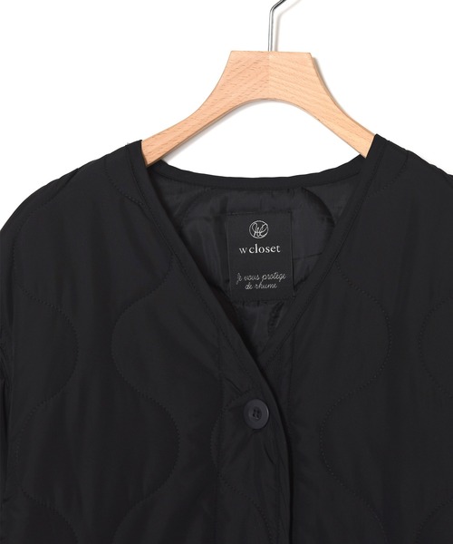 w closet（ダブルクローゼット）の「ひょうたんキルティングジャケット（ノーカラージャケット・レディース・ブラック/カーキ/アイボリー・FREE）」の5枚目の写真
