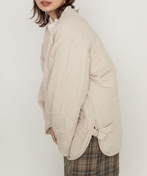 w closet（ダブルクローゼット）の「ひょうたんキルティングジャケット（ノーカラージャケット・レディース・ブラック/カーキ/アイボリー・FREE）」の10枚目の写真