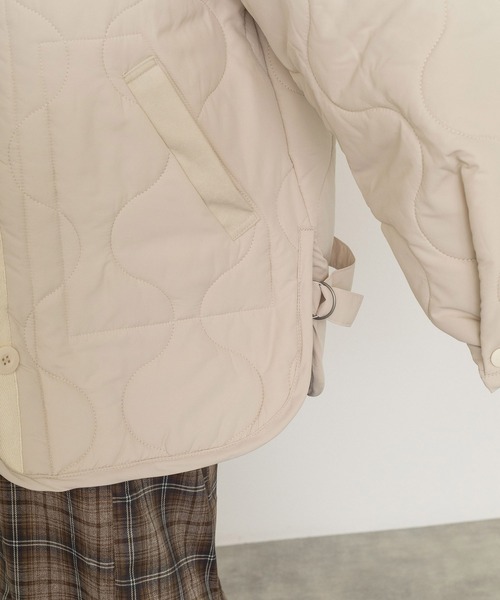 w closet（ダブルクローゼット）の「ひょうたんキルティングジャケット（ノーカラージャケット・レディース・ブラック/カーキ/アイボリー・FREE）」の14枚目の写真