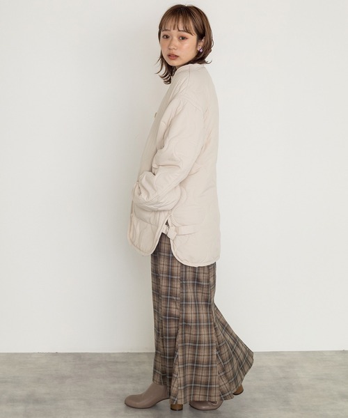 w closet（ダブルクローゼット）の「ひょうたんキルティングジャケット（ノーカラージャケット・レディース・ブラック/カーキ/アイボリー・FREE）」の11枚目の写真