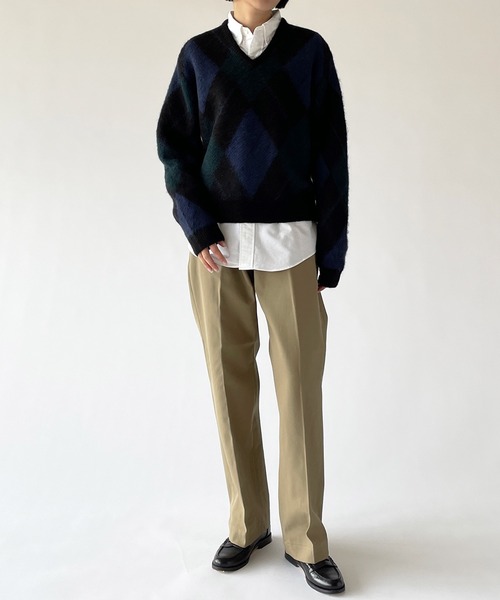 GYMPHLEX(ジムフレックス)の「Gymphlex | アーガイルVネックニットプルオーバー WOMEN(ニット/セーター・レディース・ブラウン系その他/ブルー系その他5・12)」の22枚目の写真