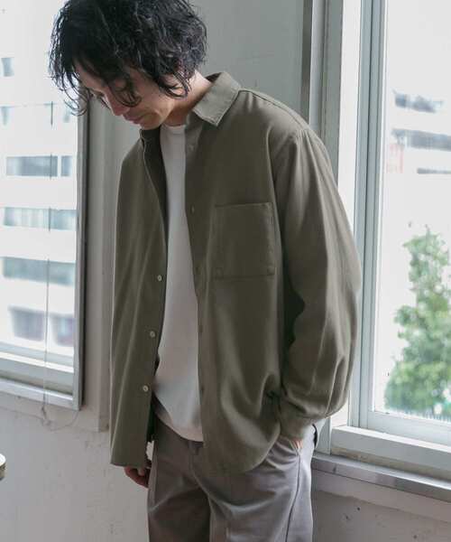 URBAN RESEARCH DOORS（アーバンリサーチドアーズ）の「ヘビーネルレギュラーカラーシャツ（シャツ/ブラウス・メンズ・ライトグレー/カーキ/ネイビー/ストライプ・40/38）」の3枚目の写真