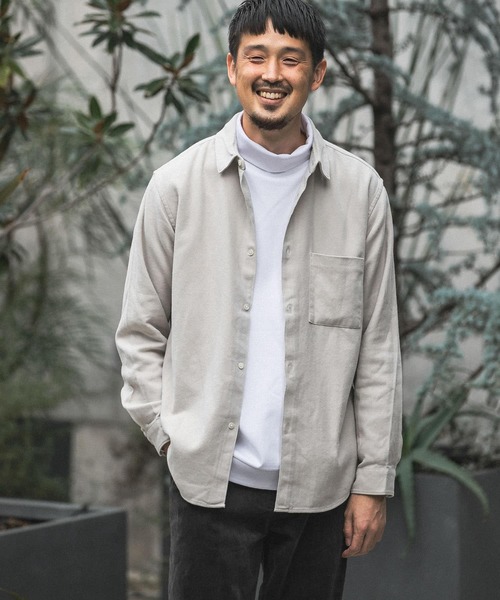 URBAN RESEARCH DOORS（アーバンリサーチドアーズ）の「ヘビーネルレギュラーカラーシャツ（シャツ/ブラウス・メンズ・ライトグレー/カーキ/ネイビー/ストライプ・40/38）」の2枚目の写真