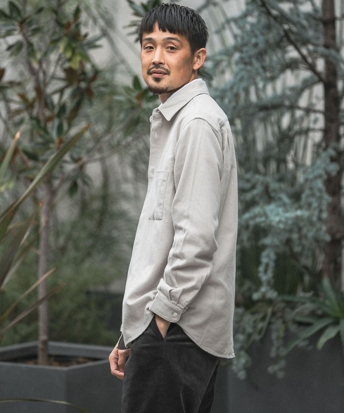 URBAN RESEARCH DOORS（アーバンリサーチドアーズ）の「ヘビーネルレギュラーカラーシャツ（シャツ/ブラウス・メンズ・ライトグレー/カーキ/ネイビー/ストライプ・40/38）」の5枚目の写真