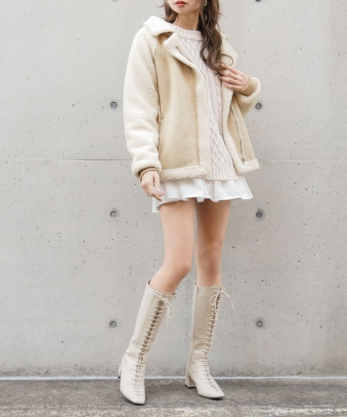 Newlyme（ニューリーミー）の「ムートン切替ボアコート（その他アウター・レディース・ベージュ・MEDIUM）」の9枚目の写真