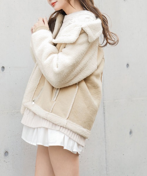 Newlyme（ニューリーミー）の「ムートン切替ボアコート（その他アウター・レディース・ベージュ・MEDIUM）」の10枚目の写真