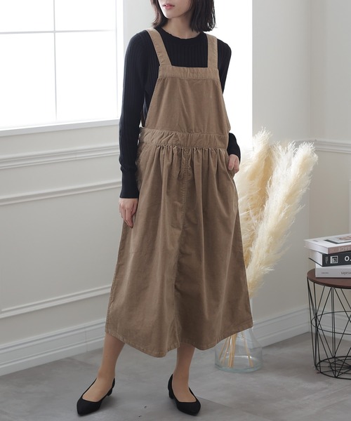 ElegChic（エレグシック）の「ストレッチコーデュロイジャンパー スカート （スカート・レディース・ブラック/ベージュ・4L/L/XL/XXL/M）」の2枚目の写真