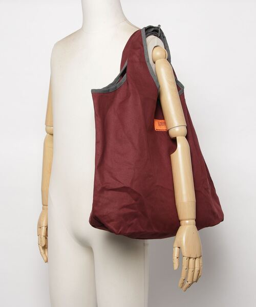 UNIVERSAL OVERALL（ユニバーサルオーバーオール）の「UNIVERSAL OVERALL/リバーシブルトートバック UVO-044（エコバッグ/サブバッグ・メンズ・ホワイト/ブラック/ベージュ/オフホワイト/イエロー/オレンジ/グリーン/バーガンディー・ONESIZE）」の13枚目の写真