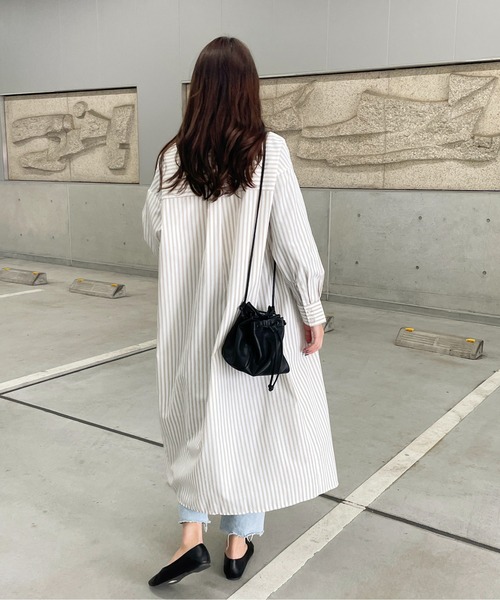 StyleSea(スタイルシー)の「ストライプスタンドカラーシャツワンピース(シャツワンピース・レディース・ネイビー×ホワイト/ホワイト系/ベージュ系/アイボリー系・MEDIUM)」の11枚目の写真