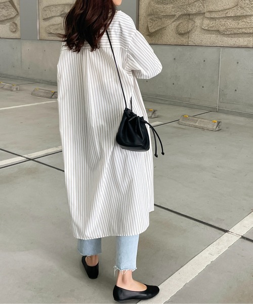 StyleSea(スタイルシー)の「ストライプスタンドカラーシャツワンピース(シャツワンピース・レディース・ネイビー×ホワイト/ホワイト系/ベージュ系/アイボリー系・MEDIUM)」の9枚目の写真