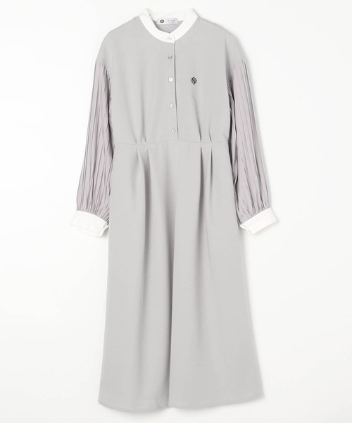 179/WG（イチナナキュウダブルジー）の「袖プリーツクレリックワンピース（ワンピース・レディース・ベージュ/ネイビー/グレー・MEDIUM）」の5枚目の写真