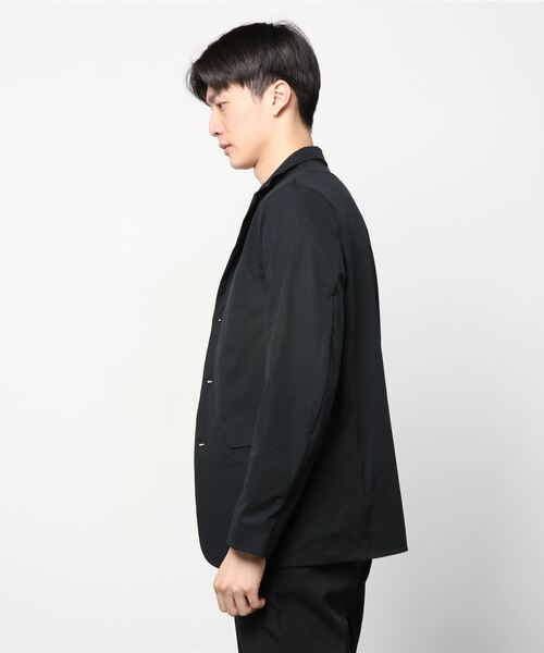 DESCENTE PAUSE（デサントポーズ）の「【デサントPAUSE】パッカブルジャケット / PACKABLE JACKET　軽量　撥水　日本製（テーラードジャケット・メンズ・ブラック・SMALL/MEDIUM/LARGE/X-LARGE）」の2枚目の写真