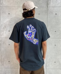 【ムラサキスポーツ別注】SANTACRUZ/サンタクルーズ ルーズシルエット ゼブラ柄 バックプリントTシャツ 502221414