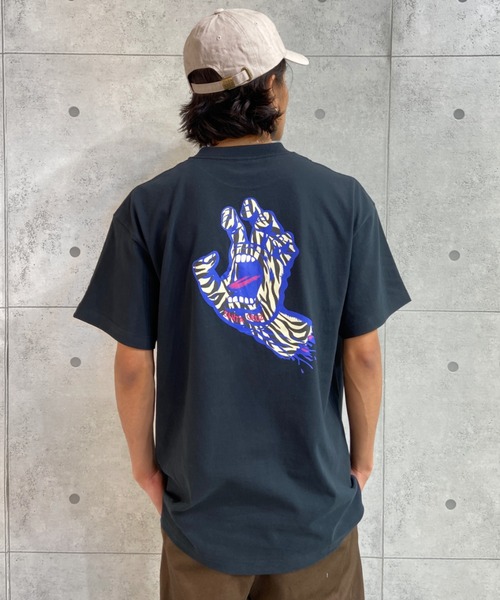 SANTA CRUZ(サンタクルーズ)の「【ムラサキスポーツ別注】SANTACRUZ/サンタクルーズ ルーズシルエット ゼブラ柄 バックプリントTシャツ 502221414(Tシャツ/カットソー・メンズ・ブラック/ホワイト・M/XL/XXL/L)」の1枚目の写真