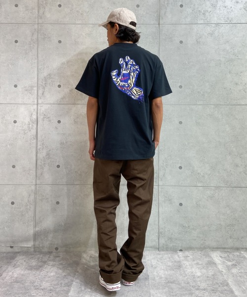SANTA CRUZ(サンタクルーズ)の「【ムラサキスポーツ別注】SANTACRUZ/サンタクルーズ ルーズシルエット ゼブラ柄 バックプリントTシャツ 502221414(Tシャツ/カットソー・メンズ・ブラック/ホワイト・M/XL/XXL/L)」の18枚目の写真