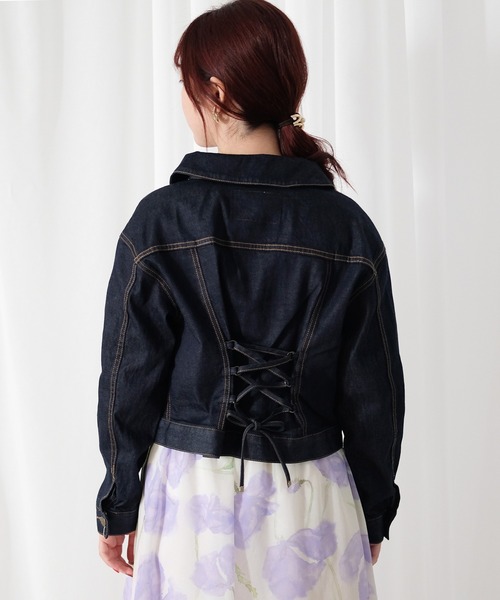 STRAWBERRY-FIELDS（ストロベリーフィールズ）の「アリコットストレッチ　デニムジャケット（デニムジャケット・レディース・ネイビー・2）」の4枚目の写真