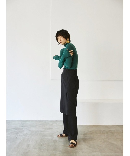 TODAYFUL(トゥデイフル)の「Softtatol Neck Top(ニット/セーター・レディース・グリーン/ブラック/バーガンディー/ブルー/キナリ/マスタード・FREE)」の8枚目の写真