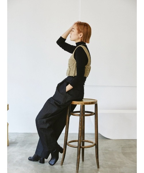 TODAYFUL(トゥデイフル)の「Softtatol Neck Top(ニット/セーター・レディース・グリーン/ブラック/バーガンディー/ブルー/キナリ/マスタード・FREE)」の9枚目の写真