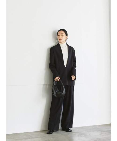 TODAYFUL(トゥデイフル)の「Softtatol Neck Top(ニット/セーター・レディース・グリーン/ブラック/バーガンディー/ブルー/キナリ/マスタード・FREE)」の10枚目の写真