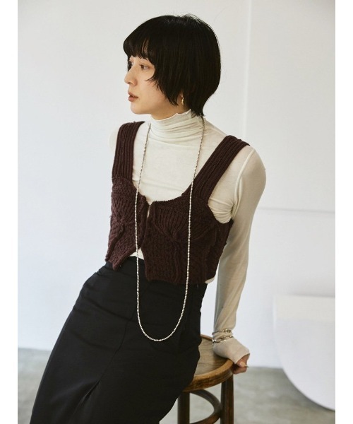 TODAYFUL(トゥデイフル)の「Softtatol Neck Top(ニット/セーター・レディース・グリーン/ブラック/バーガンディー/ブルー/キナリ/マスタード・FREE)」の16枚目の写真