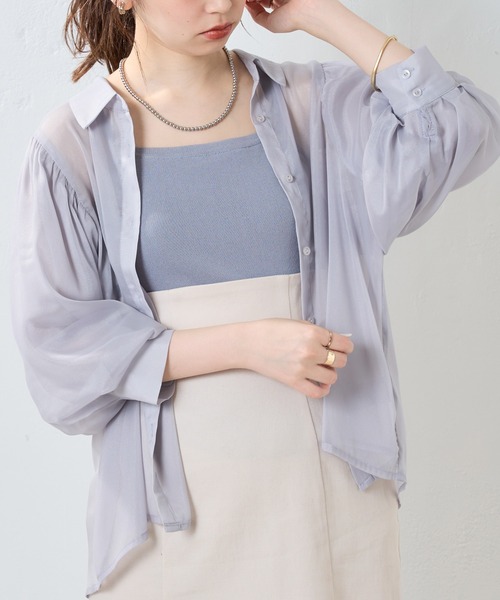 natural couture(ナチュラルクチュール)の「透け感が大人っぽい。ラメシアーボリュームスリーブシャツ(シャツ/ブラウス・レディース・オフホワイト/ブラック/グレー/オレンジ・FREE)」の3枚目の写真