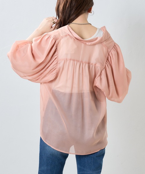 natural couture(ナチュラルクチュール)の「透け感が大人っぽい。ラメシアーボリュームスリーブシャツ(シャツ/ブラウス・レディース・オフホワイト/ブラック/グレー/オレンジ・FREE)」の22枚目の写真