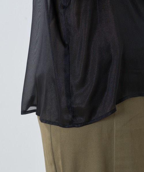 natural couture(ナチュラルクチュール)の「透け感が大人っぽい。ラメシアーボリュームスリーブシャツ(シャツ/ブラウス・レディース・オフホワイト/ブラック/グレー/オレンジ・FREE)」の20枚目の写真
