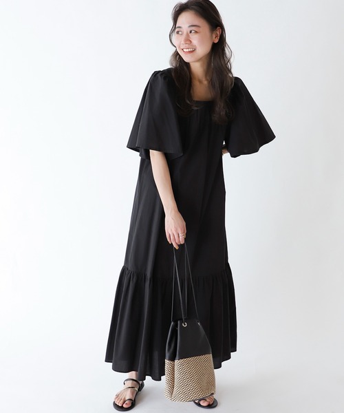 JOURNAL STANDARD relume（ジャーナルスタンダード　レリューム）の「コットンワッシャーギャザーフレアワンピース（ワンピース・レディース・ブラック/グリーン・FREE）」の2枚目の写真