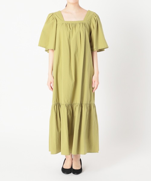JOURNAL STANDARD relume（ジャーナルスタンダード　レリューム）の「コットンワッシャーギャザーフレアワンピース（ワンピース・レディース・ブラック/グリーン・FREE）」の5枚目の写真