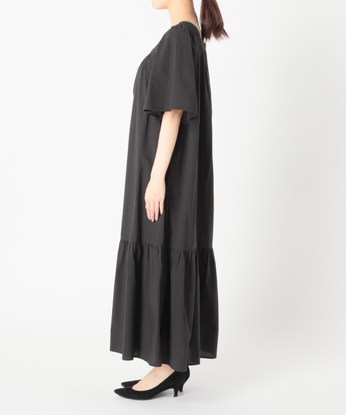 JOURNAL STANDARD relume（ジャーナルスタンダード　レリューム）の「コットンワッシャーギャザーフレアワンピース（ワンピース・レディース・ブラック/グリーン・FREE）」の22枚目の写真