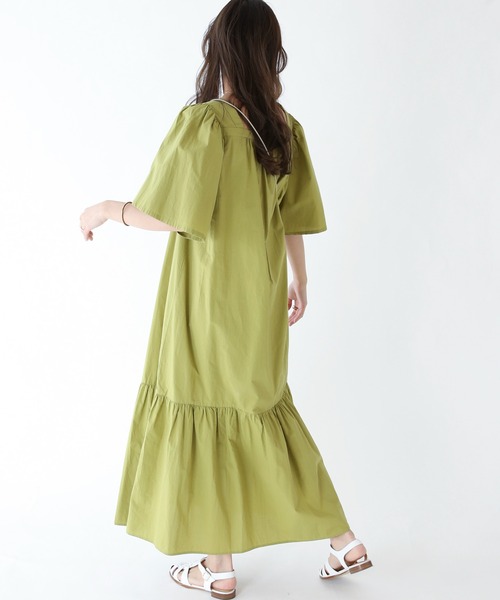JOURNAL STANDARD relume（ジャーナルスタンダード　レリューム）の「コットンワッシャーギャザーフレアワンピース（ワンピース・レディース・ブラック/グリーン・FREE）」の19枚目の写真